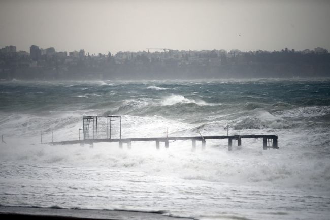 Antalya'da hortum: 2 ölü, 10 yaralı